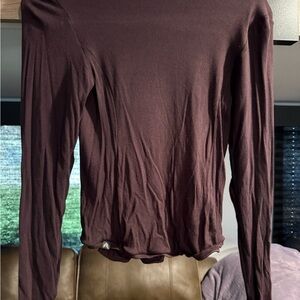 Women’s Long Sleeve Tee in Deep Plum